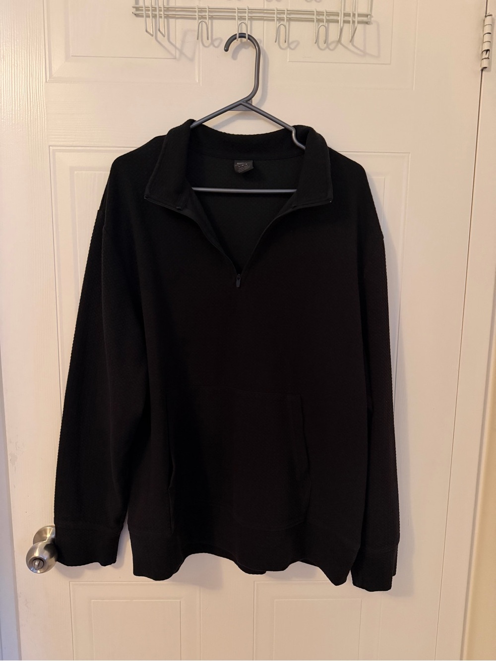 AE 24/7 Boxy Quarter-Zip Sweatshirt